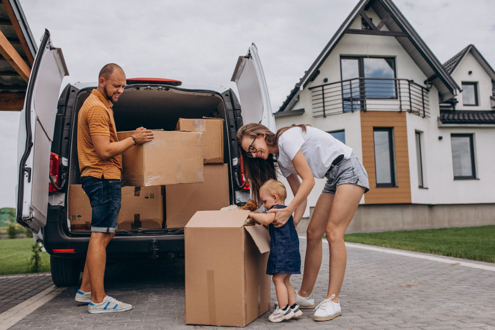 Choosing the Best Moving Company Residential movers, Services, and Packing services